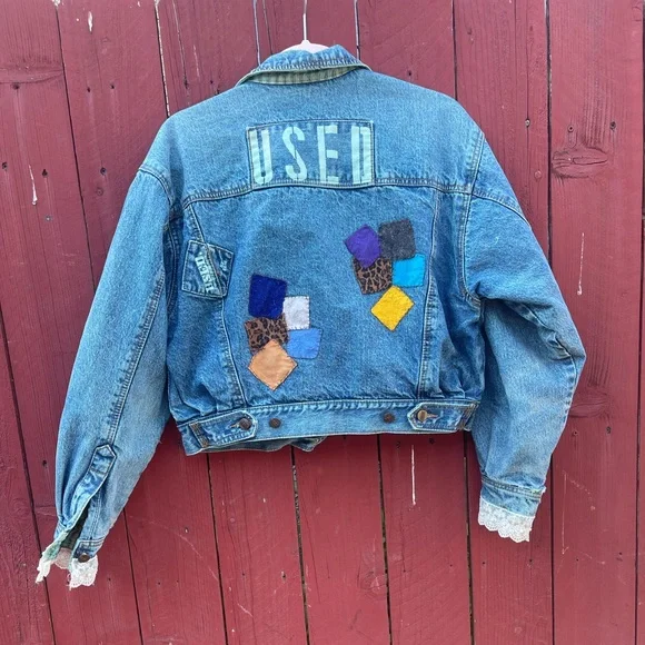 Blue and White Cropped Jean Jacket with Distressed Details - Picture 2 of 11